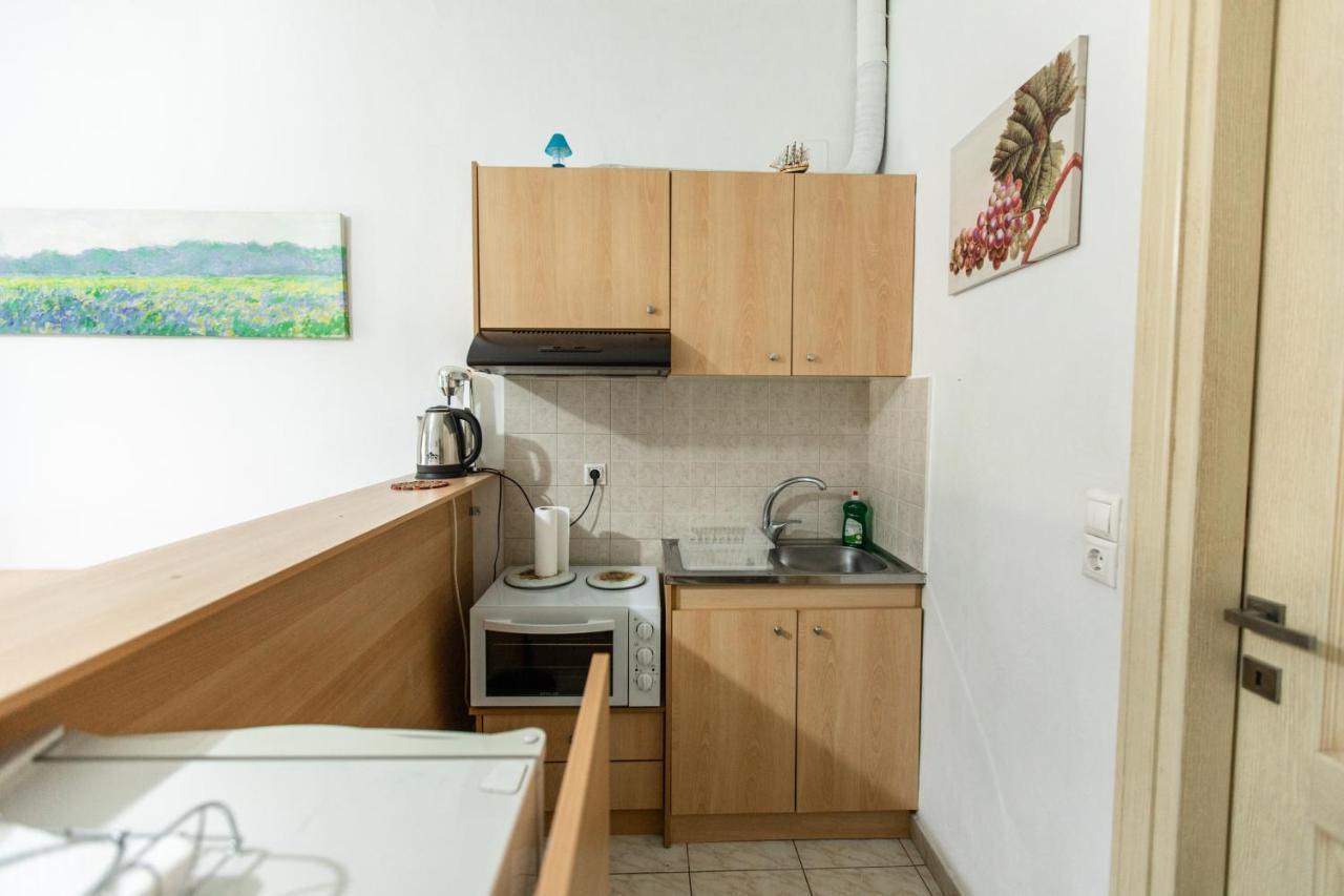 Central Cozy Apartment 3 Sparta Exterior foto